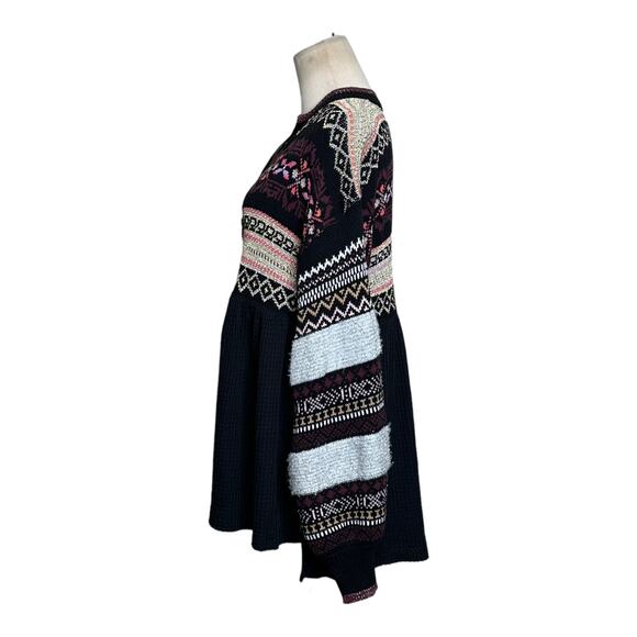 Free People Black Cozzy Cottage Sweater Size Small - Picture 6 of 12